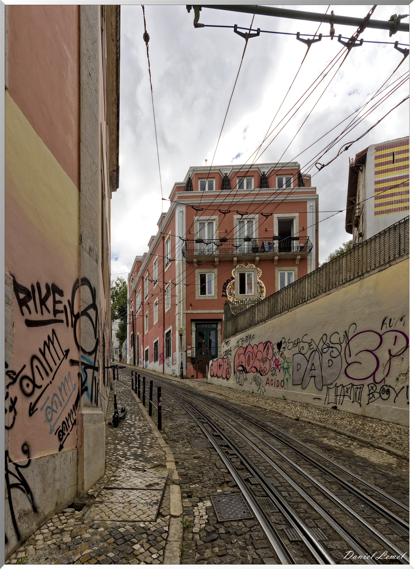  DSC0082 DxOW