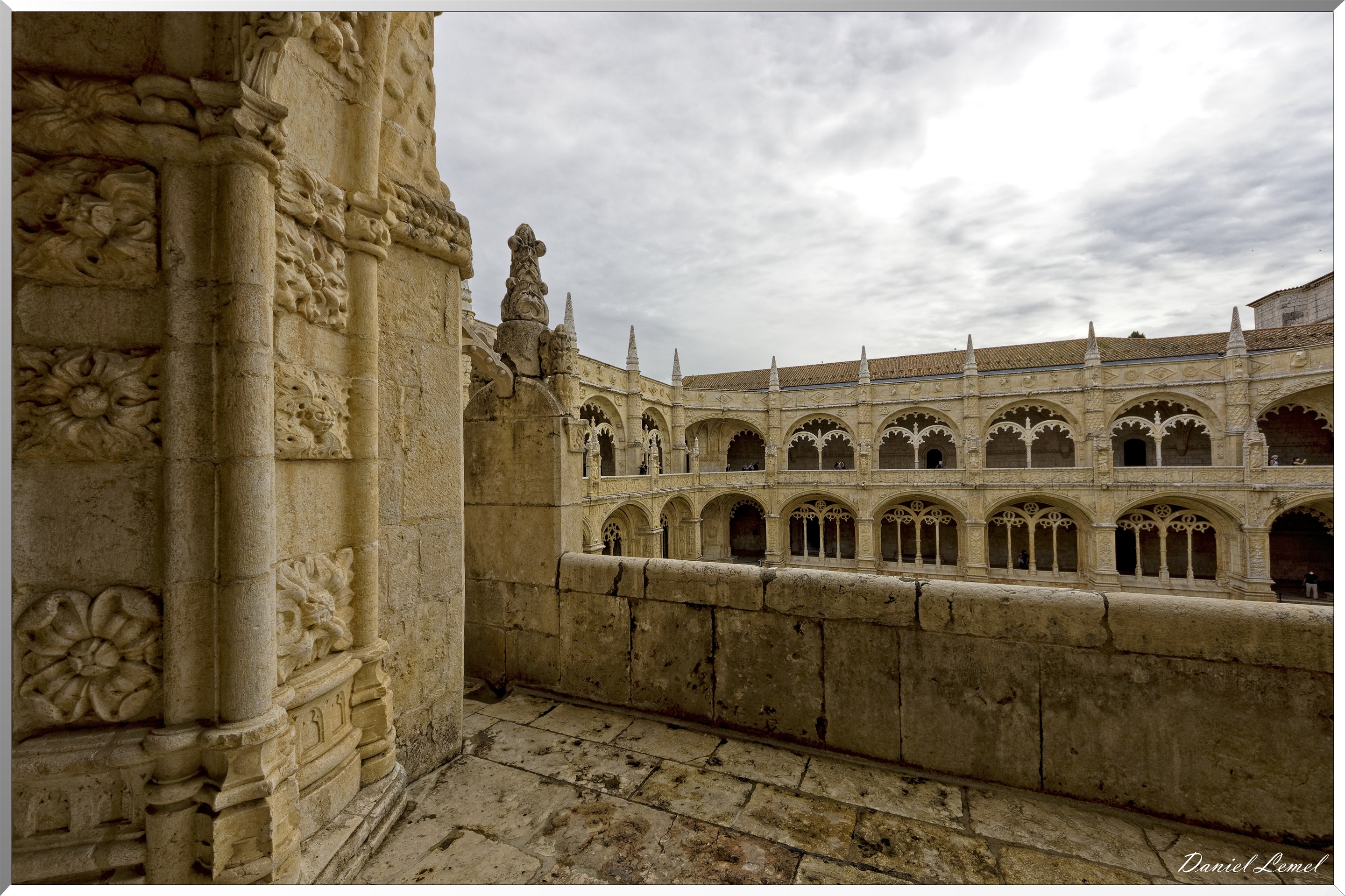  DSC0016 DxOW
