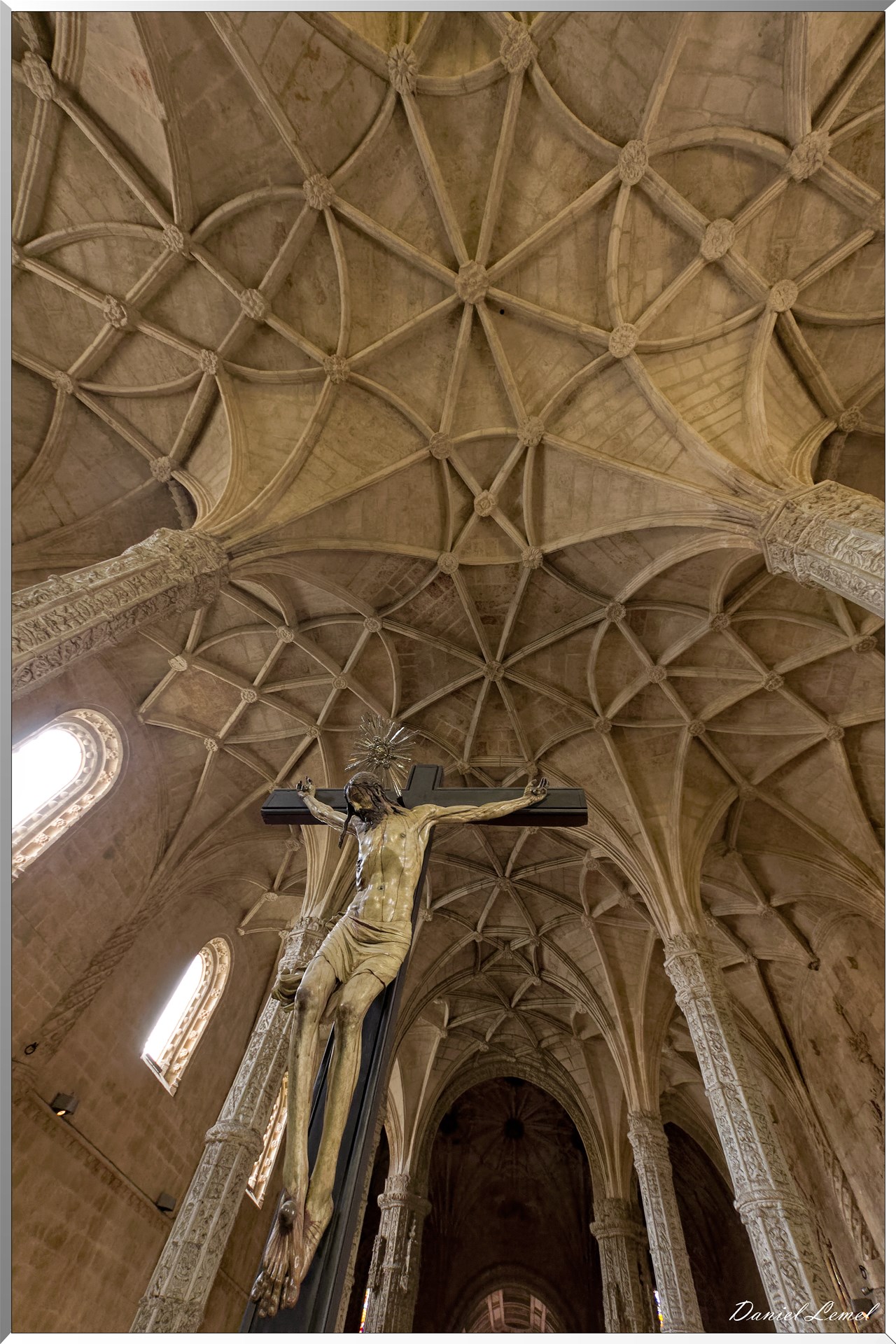  DSC0024 DxOW