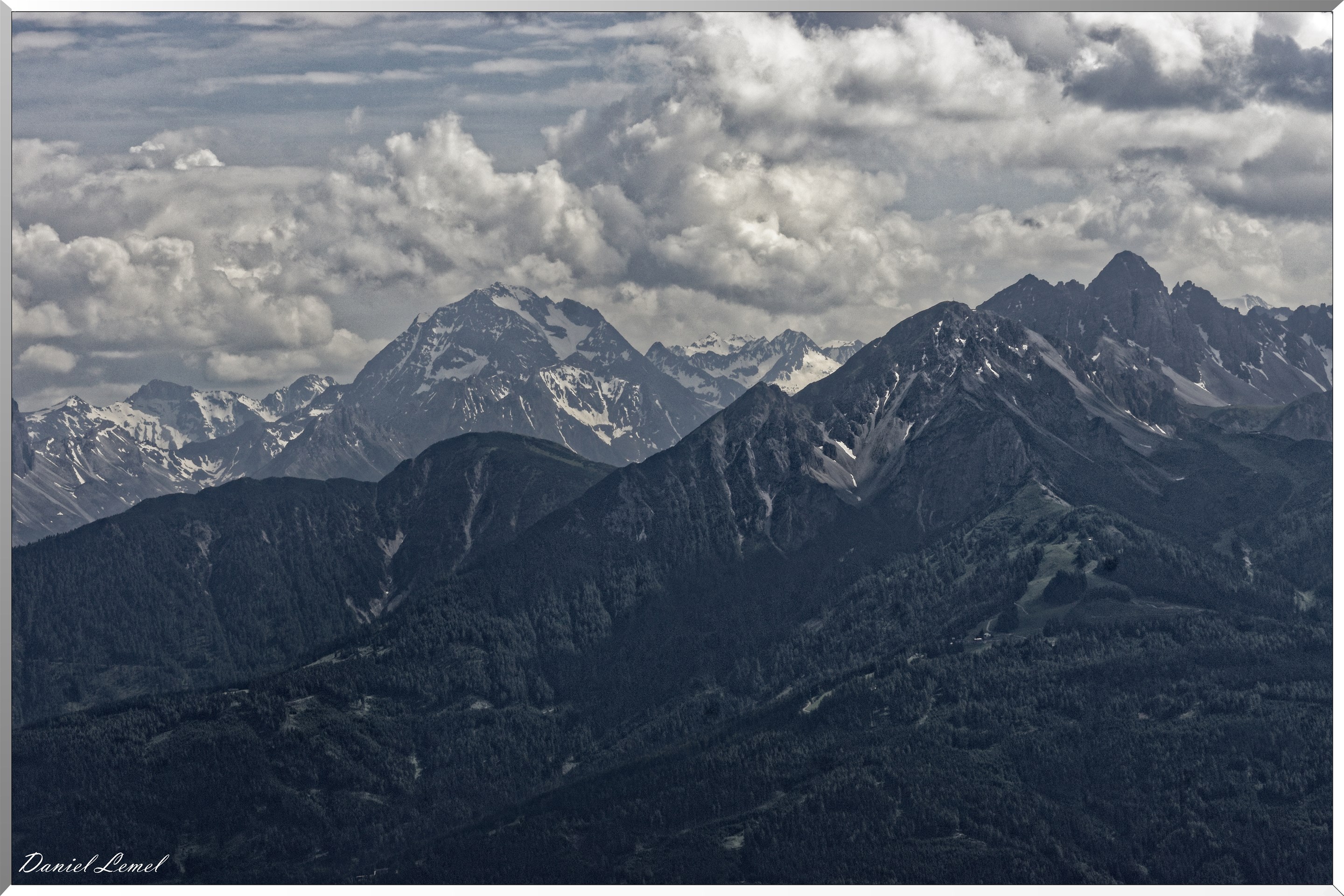 Vue sur la montagne