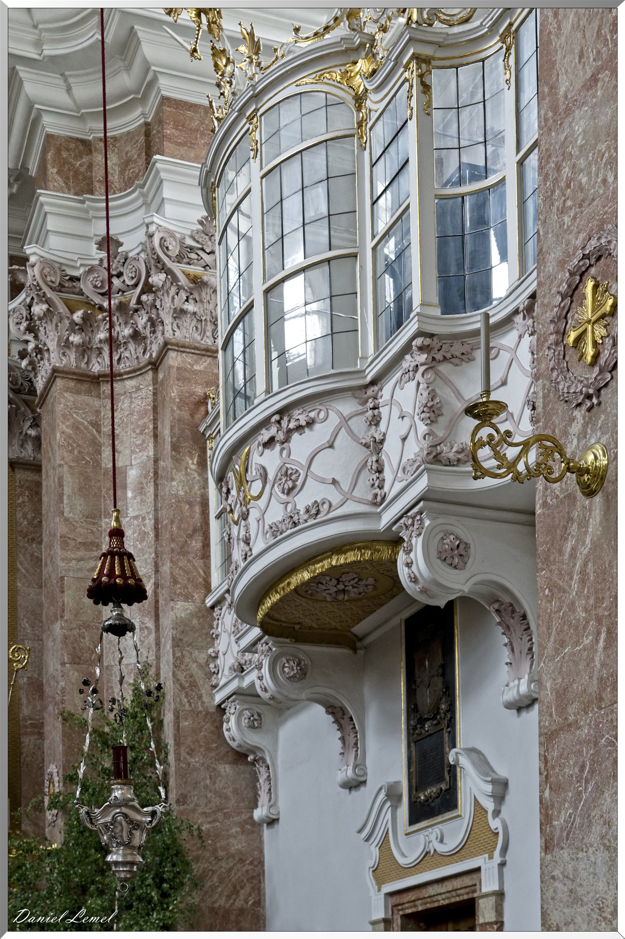  DSC0077 DxOW